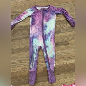 Little Sleepies zippy 6-12 months EUC